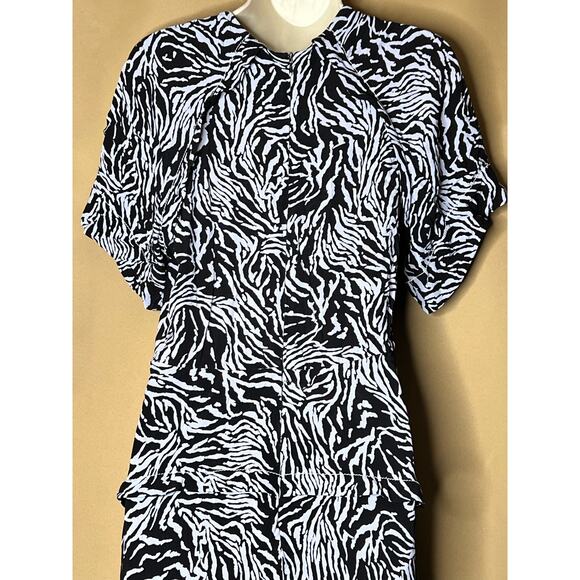 Proenza Schouler Animal Print Short Sleeved Draped Dress 8 - Picture 10 of 14